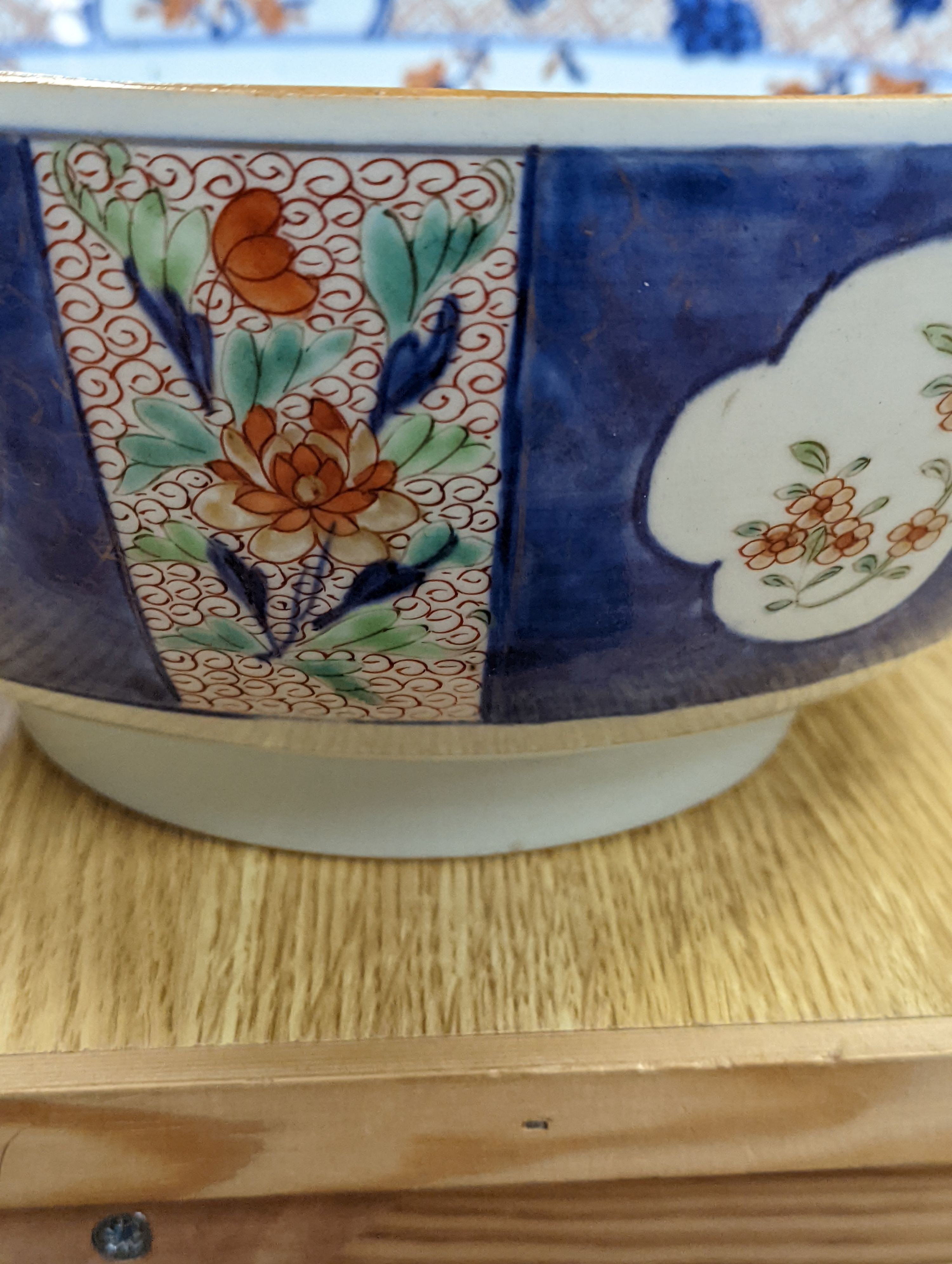 Mixed Chinese/Japanese ceramics - seven total